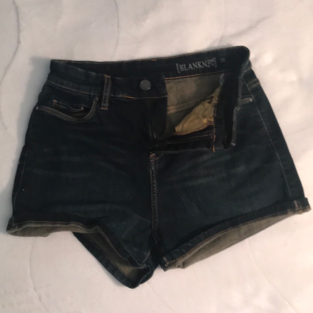 Blanknyc dark wash denim shorts sz 26